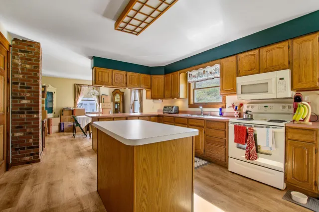 $410,000 | 228 Higgins Hill Road, St. Johnsbury, VT 05819