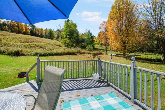 $410,000 | 228 Higgins Hill Road, St. Johnsbury, VT 05819