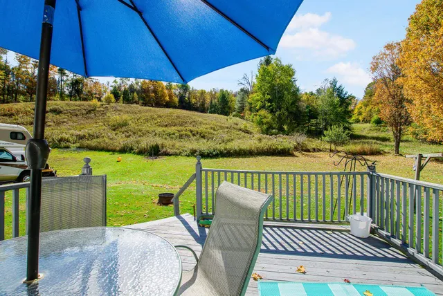 $410,000 | 228 Higgins Hill Road, St. Johnsbury, VT 05819