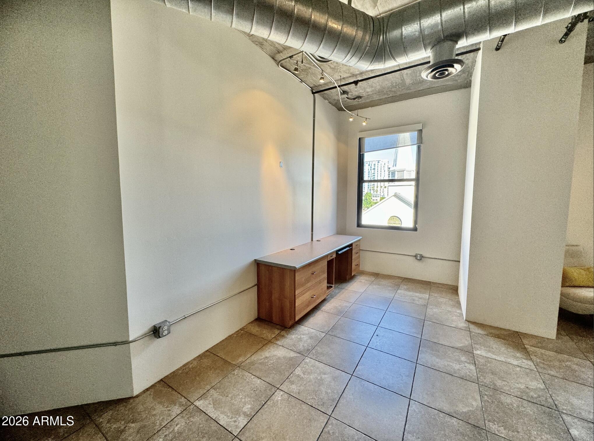 21 East 6th Street, Unit 306 Tempe, AZ 85281 - Photo 7 of 31