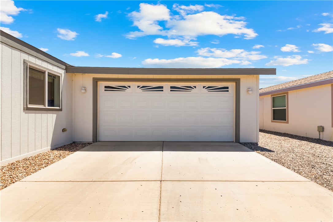 1545 East El Rodeo Road, Unit 60 Fort Mohave, AZ 86426 - Photo 3 of 60 Garage