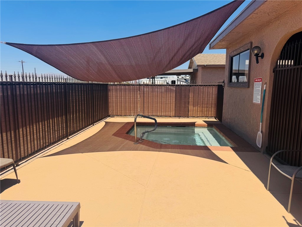 1545 East El Rodeo Road, Unit 60 Fort Mohave, AZ 86426 - Photo 49 of 60 Pool