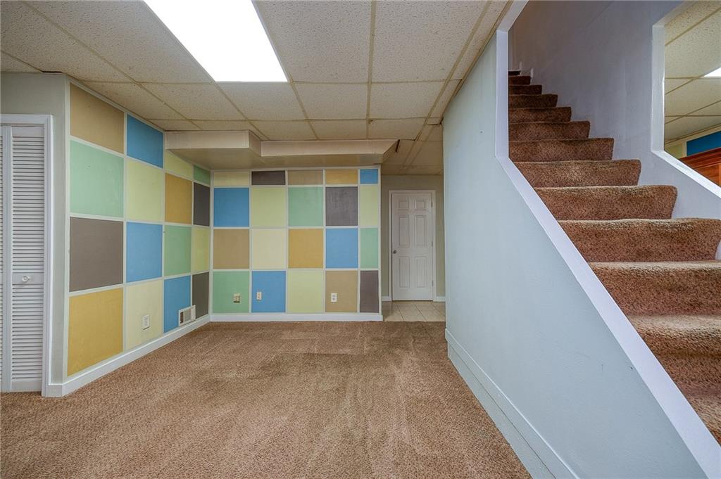 219 McMichael Road Carnegie, PA 15106 - Photo 20 of 35 Gallery Image 20