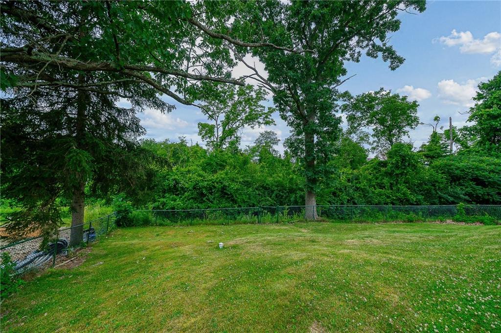 219 McMichael Road Carnegie, PA 15106 - Photo 28 of 35 Gallery Image 28