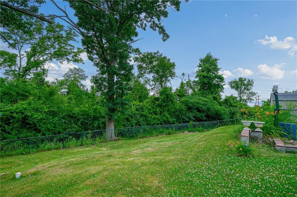 219 McMichael Road Carnegie, PA 15106 - Photo 30 of 35 Gallery Image 30