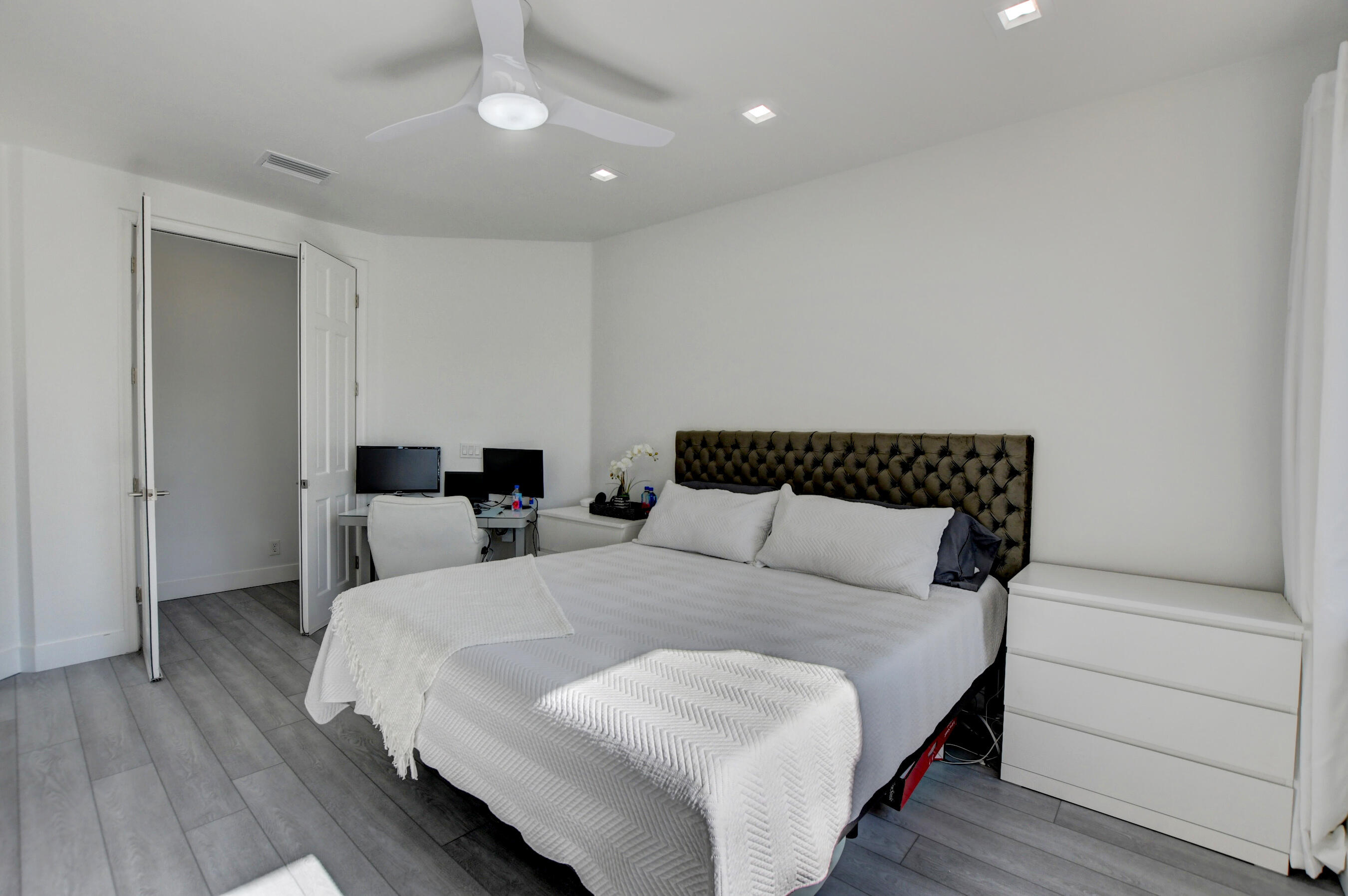 2538 Northwest 52nd Street Boca Raton, FL 33496 - Photo 22 of 52 Master