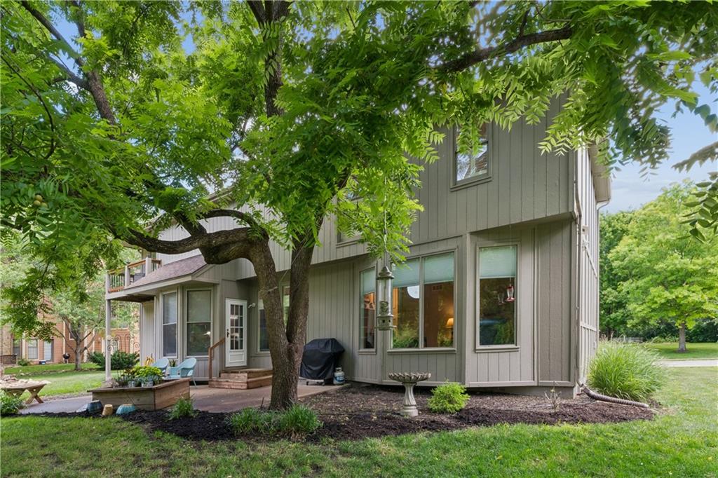 1325 Inverness Drive Lawrence, KS 66049 - Photo 65 of 71