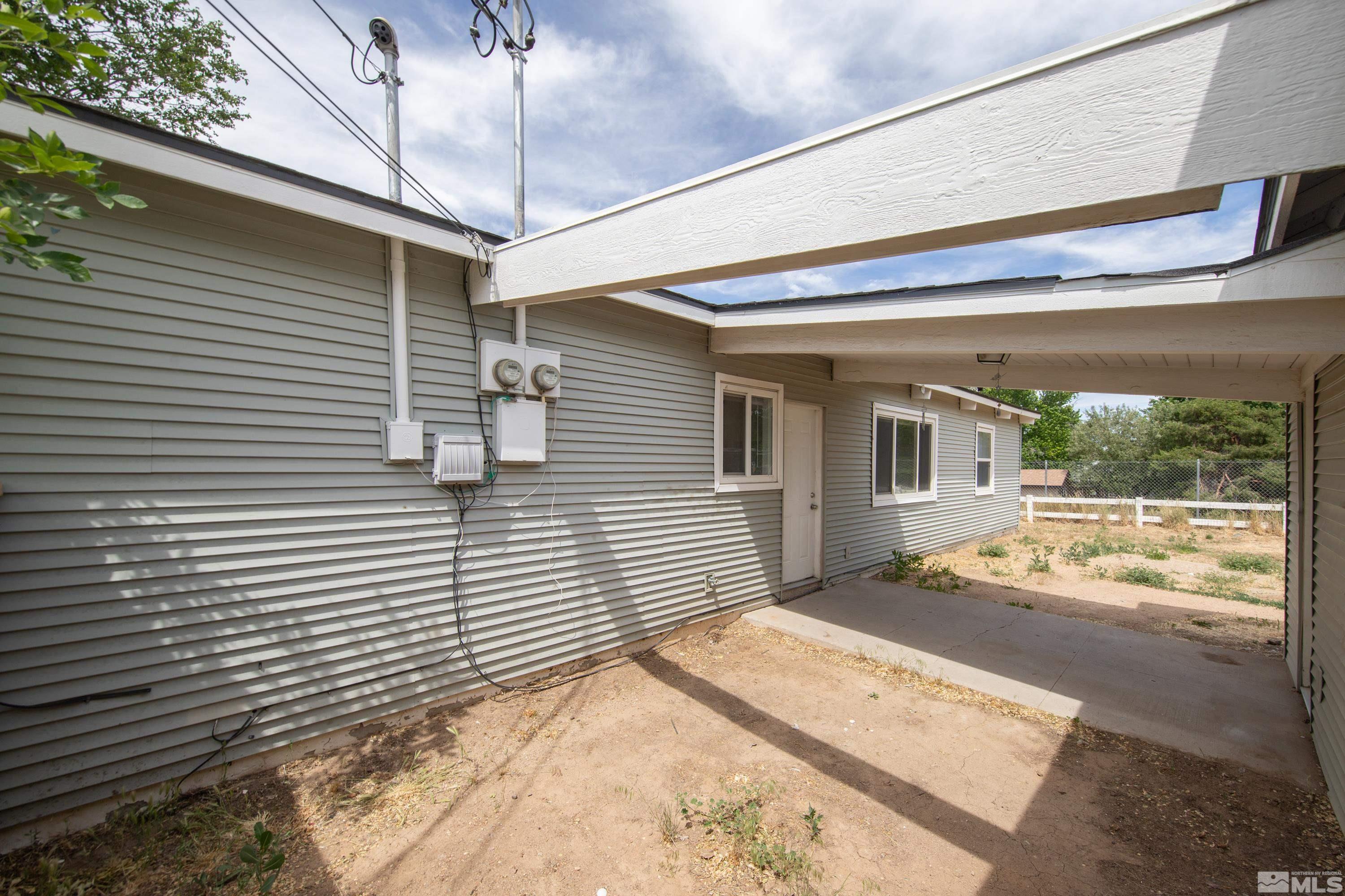 12000 Rocky Mountain Street Reno, NV 89506 - Photo 23 of 40 a view of a backyard