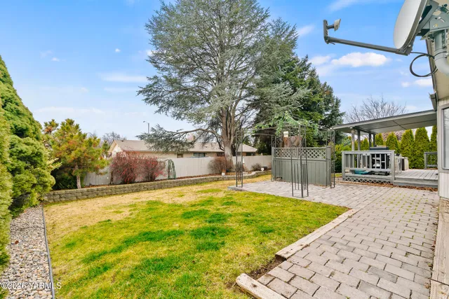 $460,000 | 5406 Meadow Lane, Yakima, WA 98908