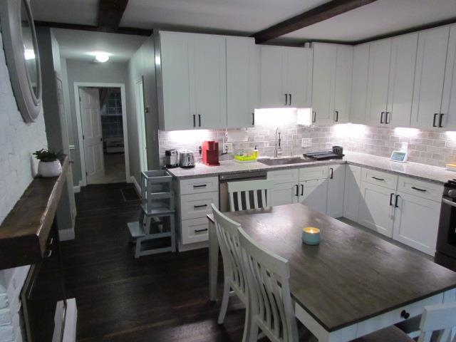 73 Coldwell Street Manchester, NH 03103 - Photo 6 of 32 Gallery Image 6