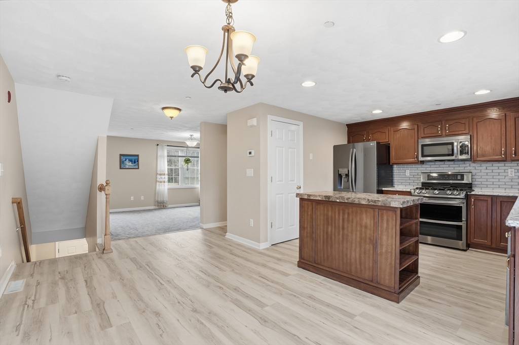 81 Salem Road, Unit 103 Billerica, MA 01821 - Photo 5 of 37