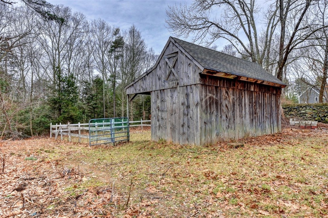 253 Chopmist Hill Road Glocester, RI 02814 - Photo 6 of 8