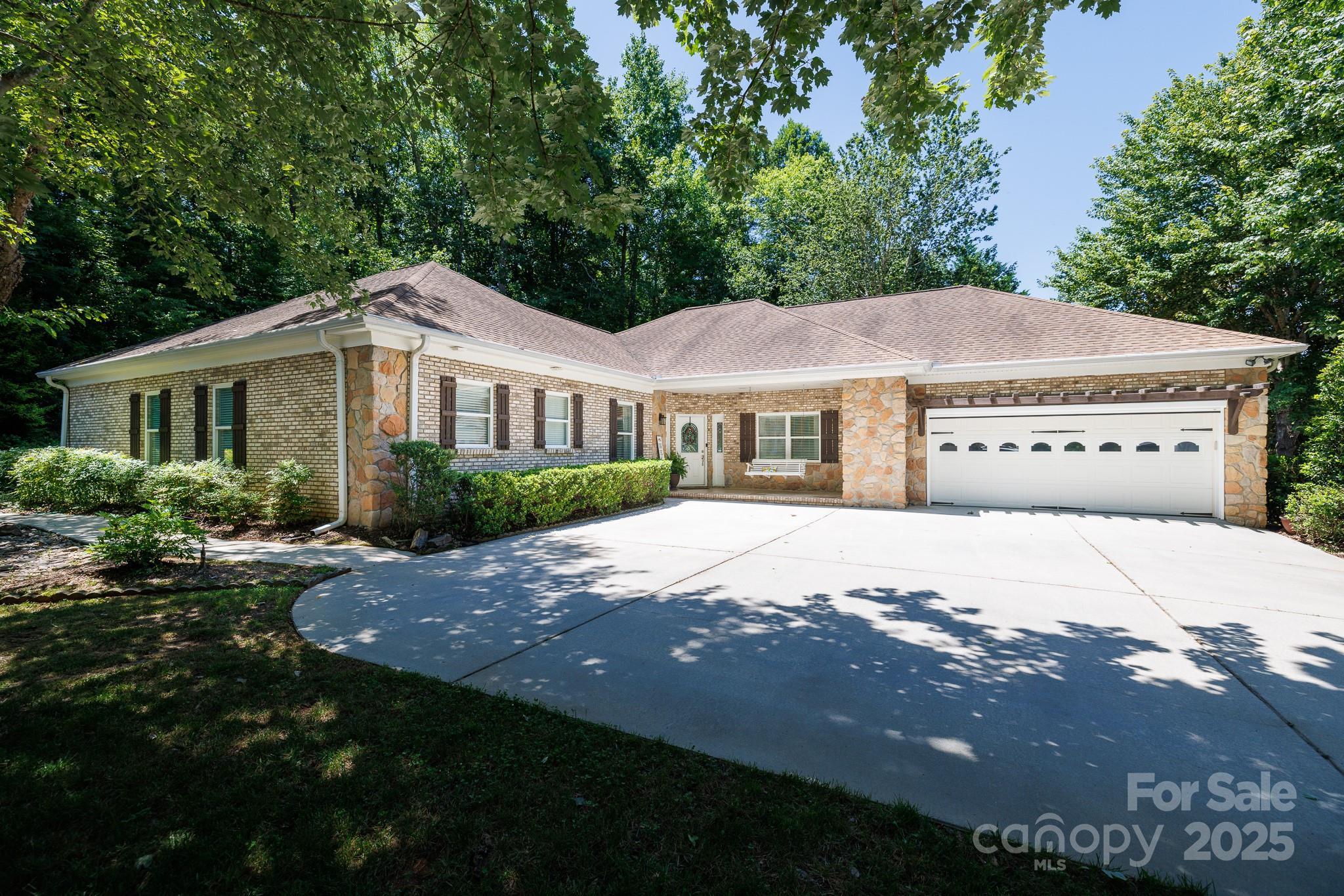 804 Creek Bluff Road Rock Hill, SC 29732 - Photo 1 of 47 Gallery Image 1