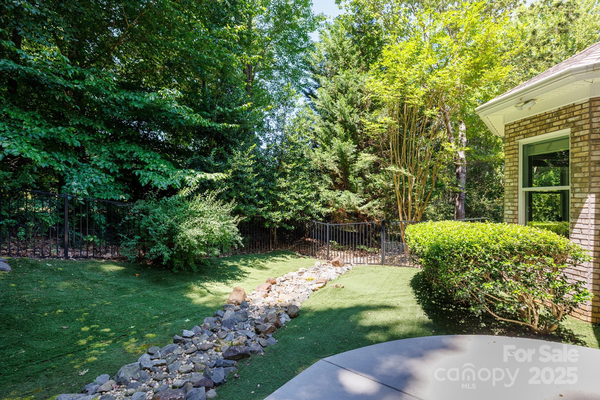 804 Creek Bluff Road Rock Hill, SC 29732 - Photo 38 of 47 Gallery Image 38
