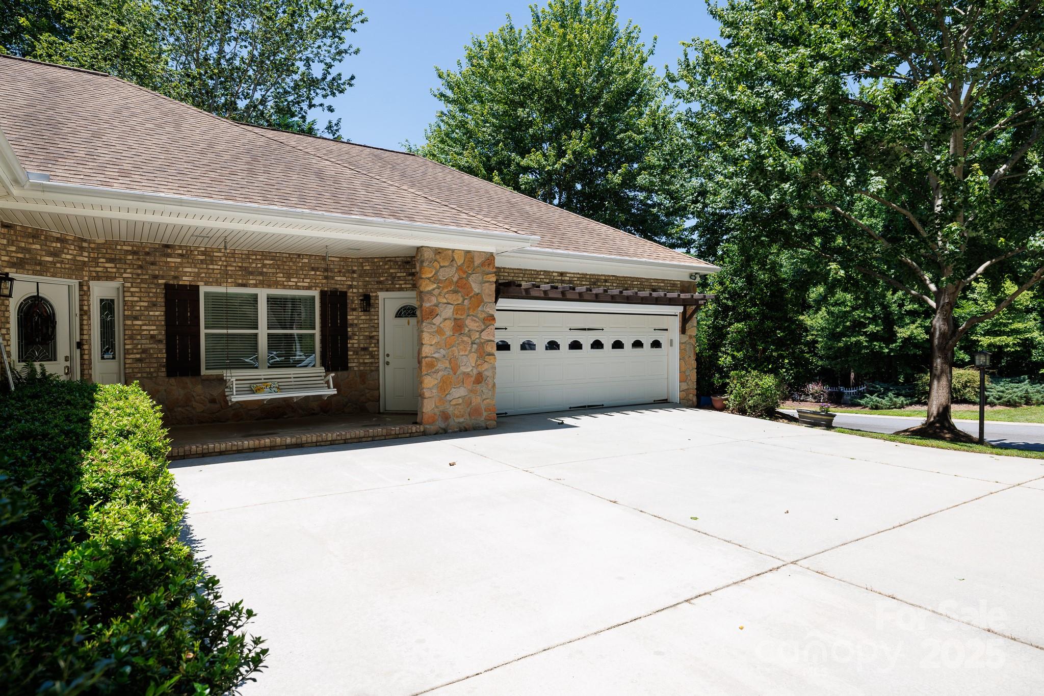 804 Creek Bluff Road Rock Hill, SC 29732 - Photo 41 of 47 Gallery Image 41