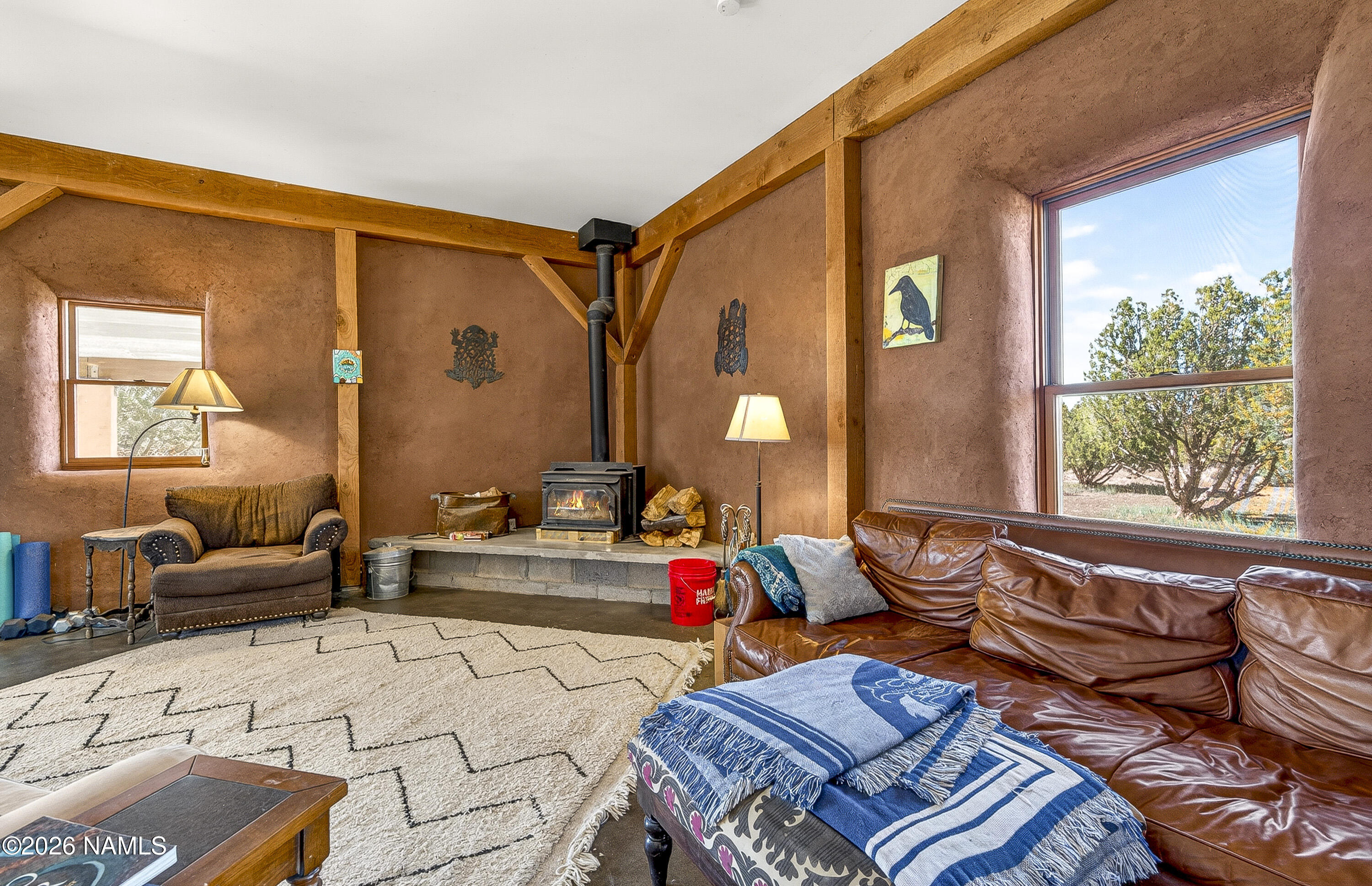 Rr3 Rr3 Flagstaff, AZ 86004 - Photo 4 of 33 Living Room