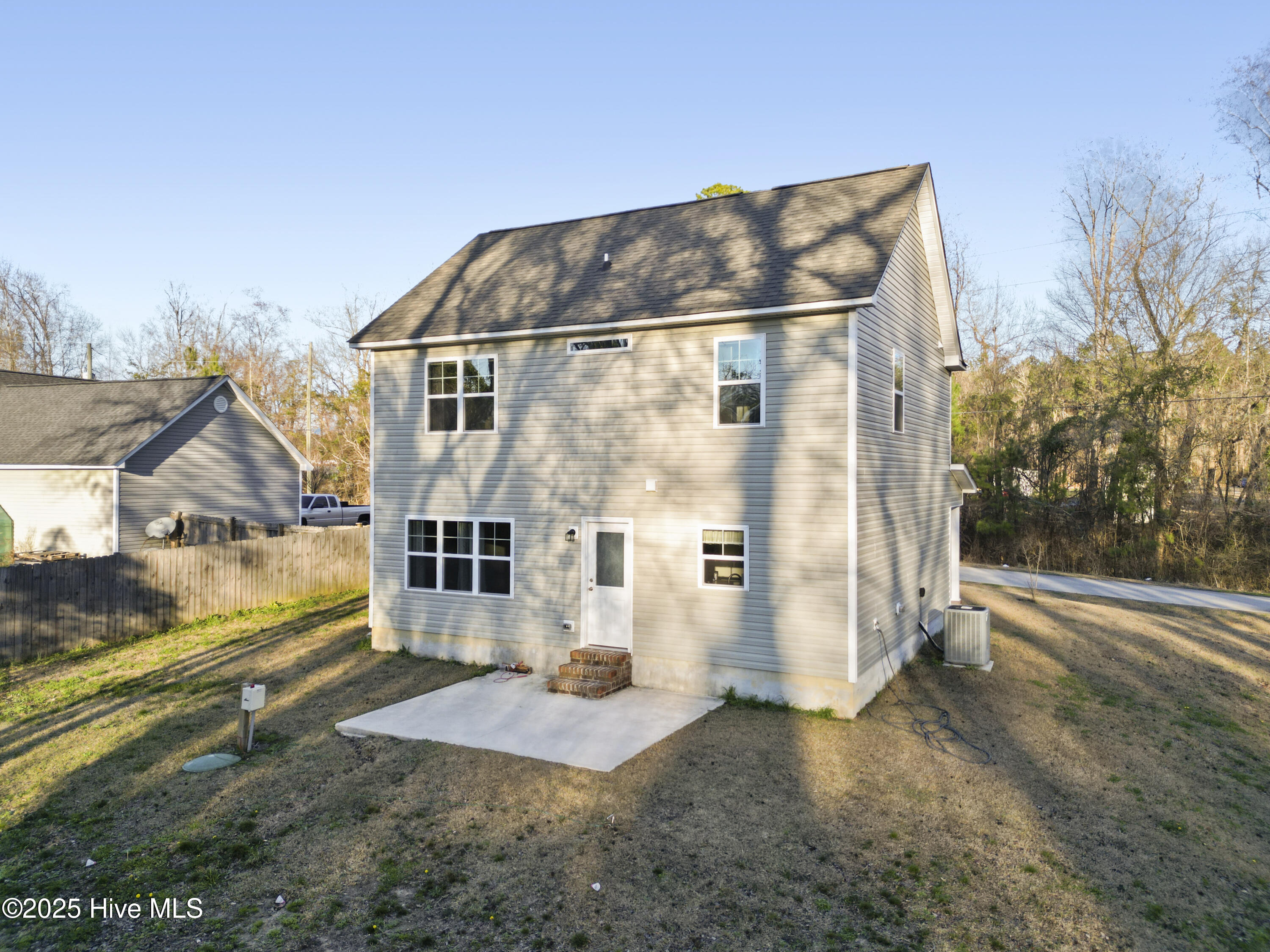 142 Hawks Point Road Jacksonville, NC 28540 - Photo 37 of 39 DJI_0943