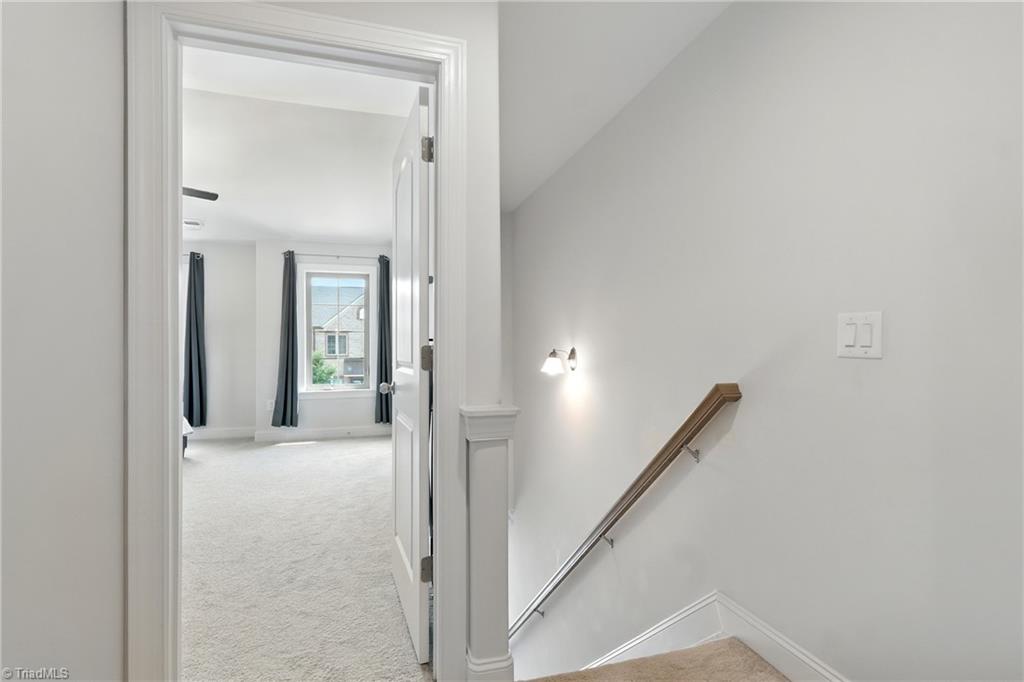 3855 Thistleberry Road High Point, NC 27265 - Photo 21 of 36