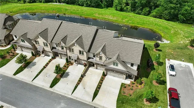 $314,900 | 3855 Thistleberry Road, High Point, NC 27265