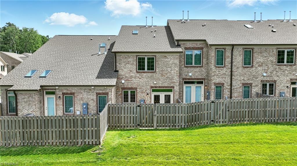 3855 Thistleberry Road High Point, NC 27265 - Photo 33 of 36