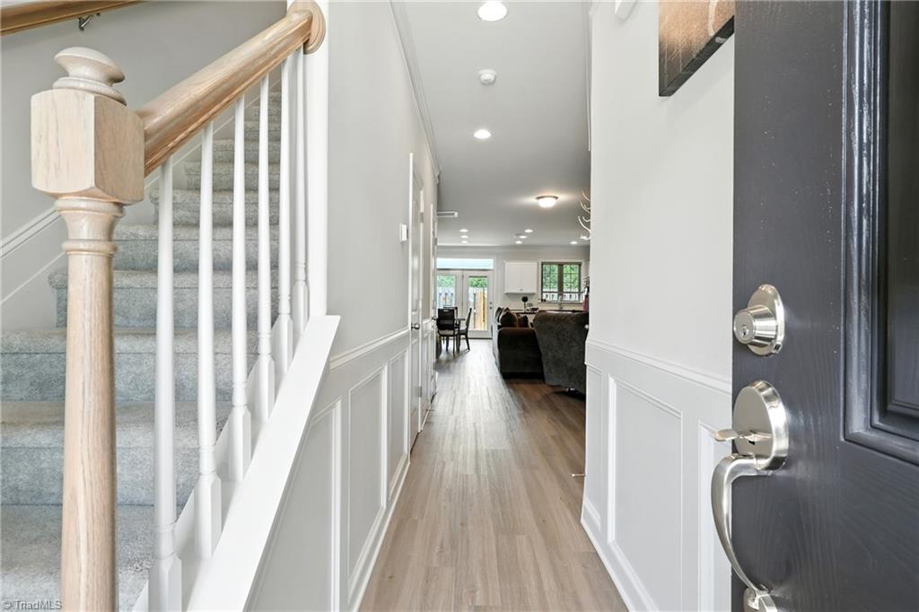 3855 Thistleberry Road High Point, NC 27265 - Photo 4 of 36