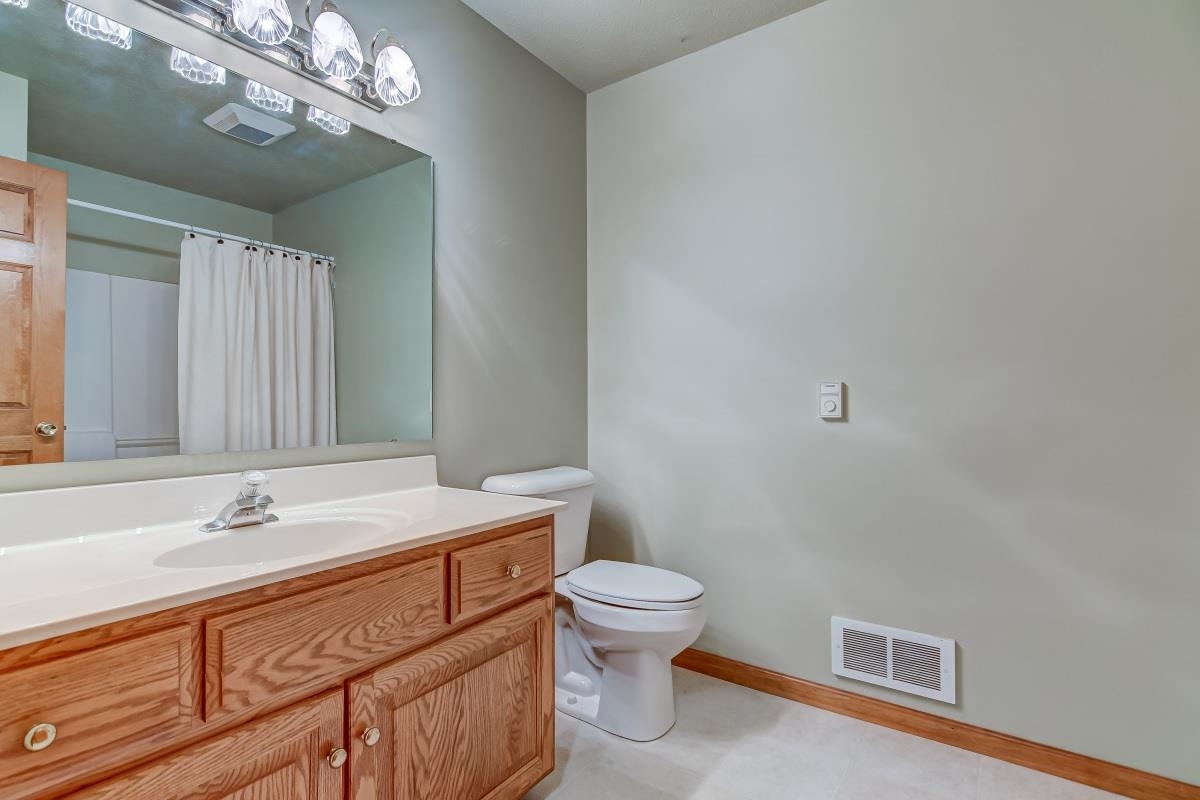 2504 Shadow Chaser Drive Springfield, IL 62711 - Photo 29 of 50 Gallery Image 29