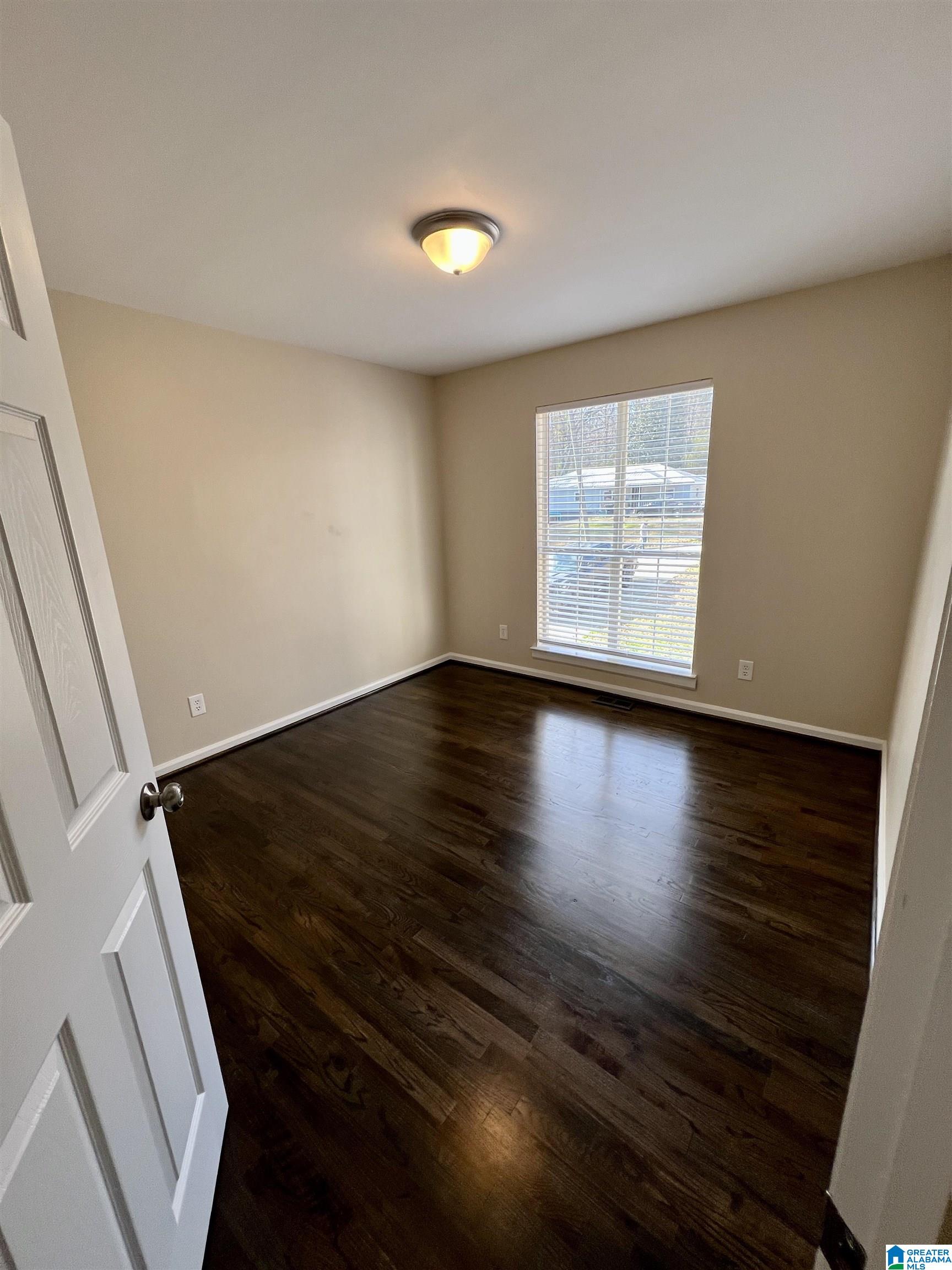 935 Pineview Road Birmingham, AL 35210 - Photo 13 of 25