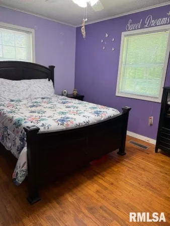 $259,000 | 202 Divisa Street, West Frankfort, IL 62896