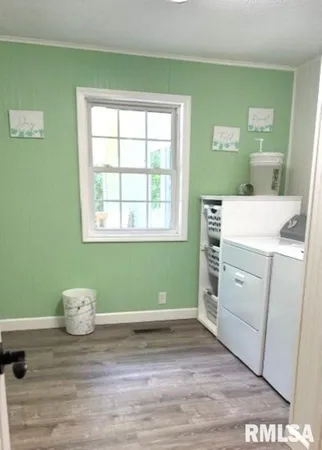 $259,000 | 202 Divisa Street, West Frankfort, IL 62896