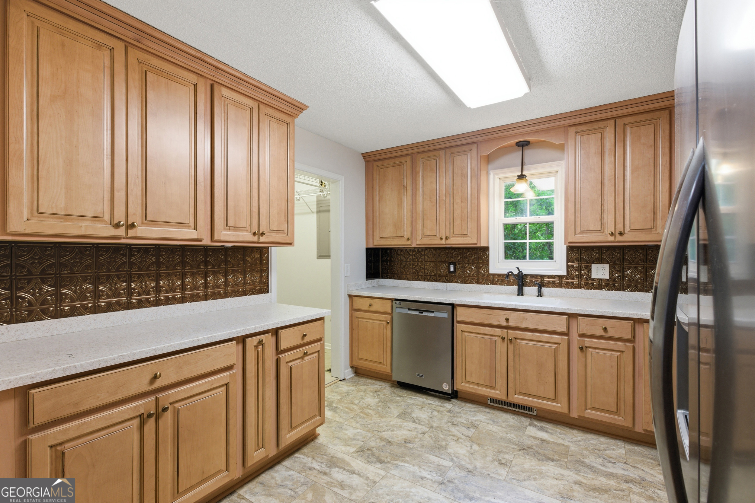 221 Eden Woods Road Clarkesville, GA 30523 - Photo 8 of 24