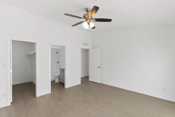 $1,950 | 6825 North 81st Lane, Glendale, AZ 85303