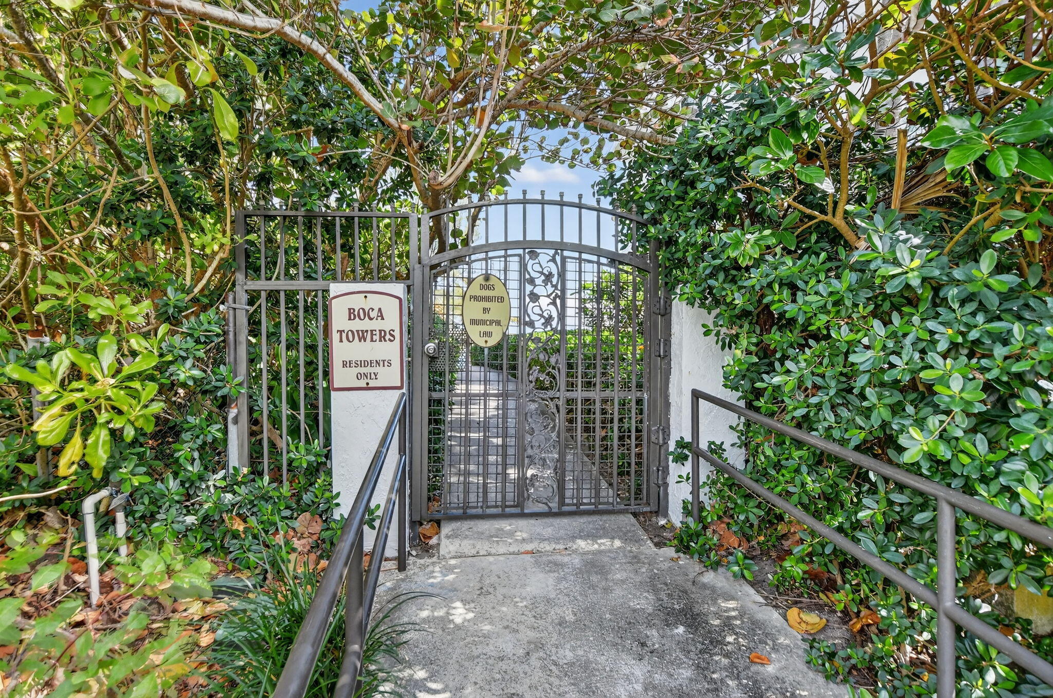 2121 North Ocean Boulevard, Unit 705W Boca Raton, FL 33431 - Photo 27 of 51 Boca Towers Private Beach Entrance