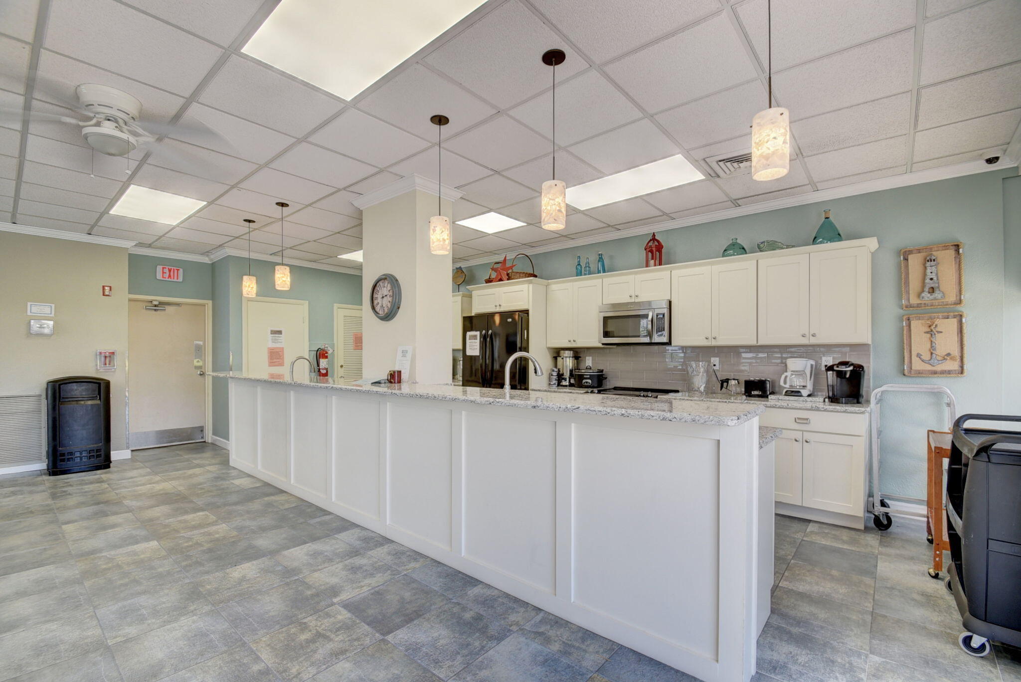2121 North Ocean Boulevard, Unit 705W Boca Raton, FL 33431 - Photo 44 of 51 Community Kitchen