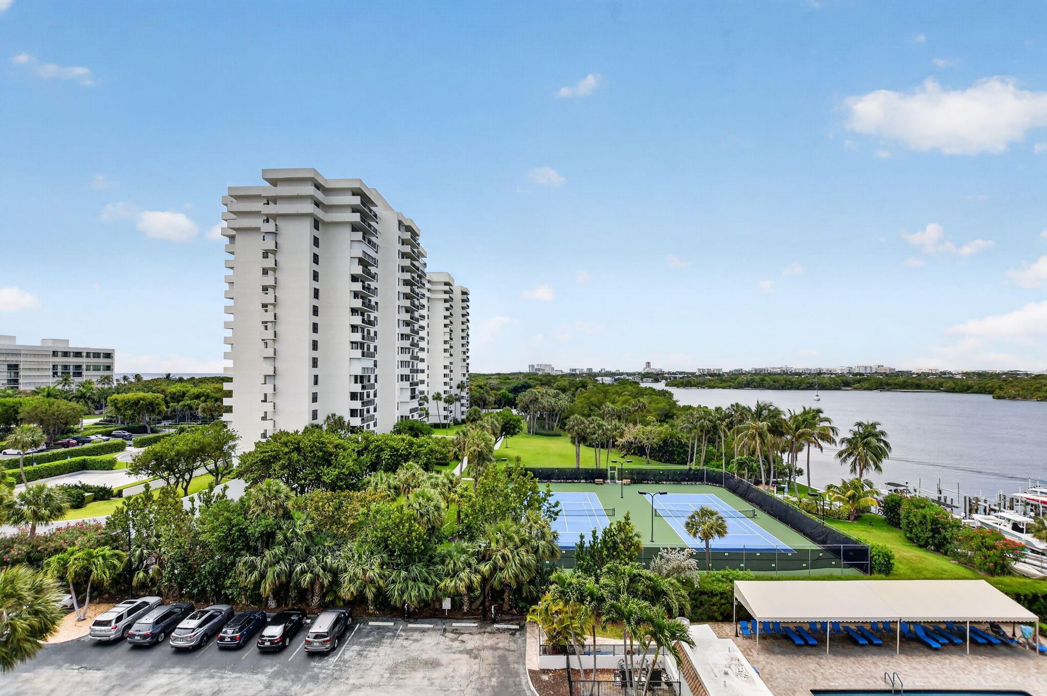2121 North Ocean Boulevard, Unit 705W Boca Raton, FL 33431 - Photo 5 of 51 Intracoastal View