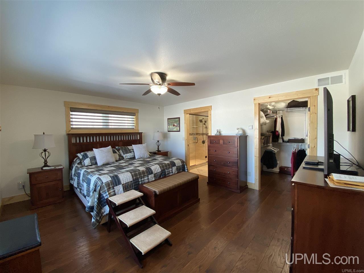 13549 East Shore Road Bergland, MI 49910 - Photo 9 of 50
