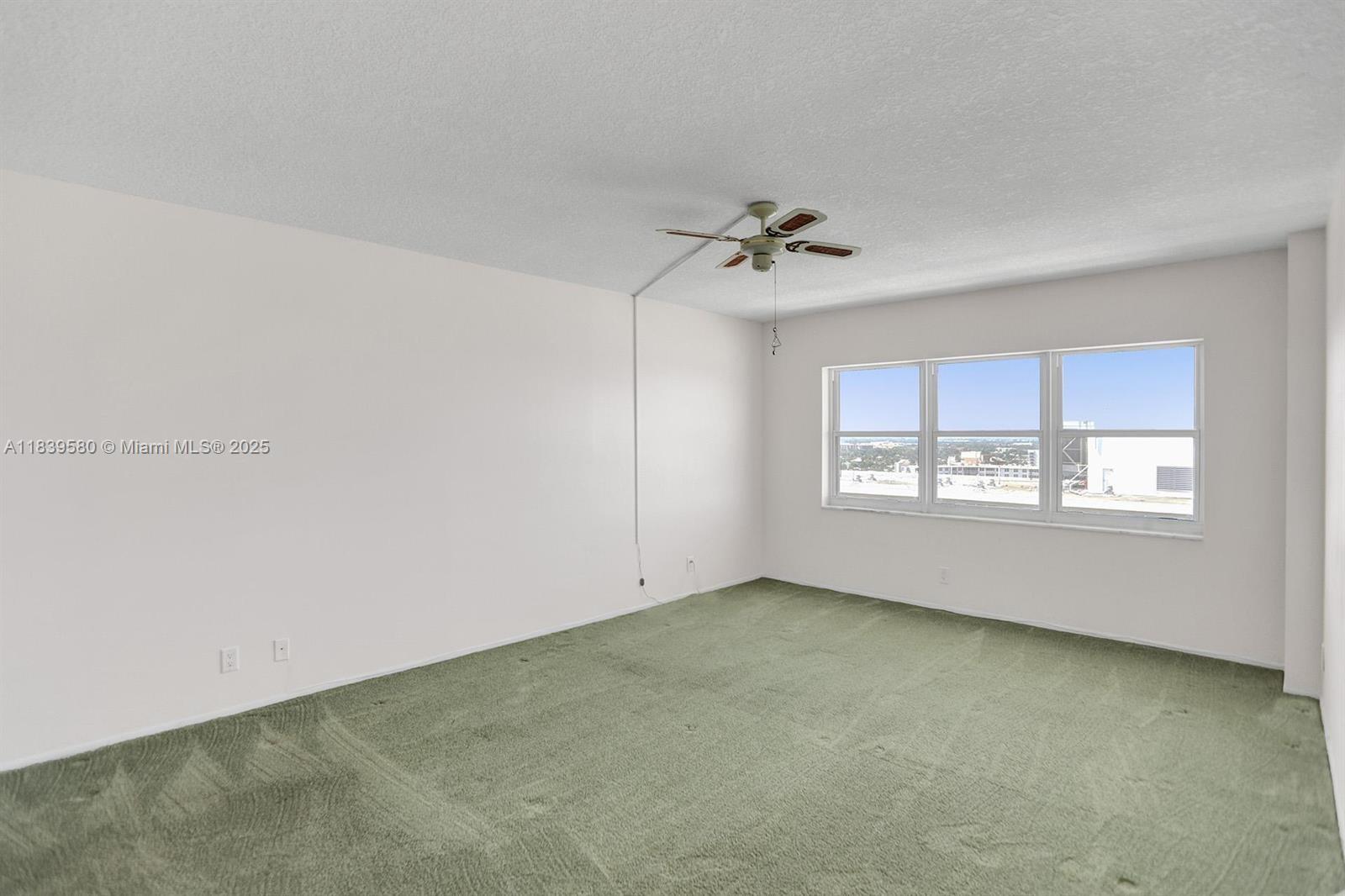 111 North Pompano Beach Boulevard, Unit PH9 Pompano Beach, FL 33062 - Photo 27 of 45