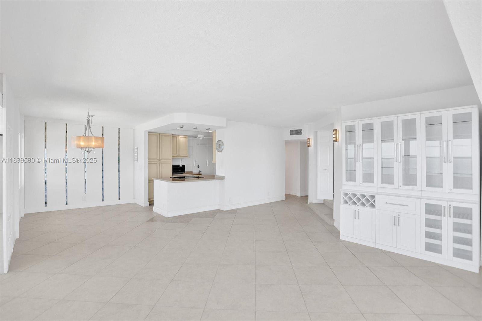 111 North Pompano Beach Boulevard, Unit PH9 Pompano Beach, FL 33062 - Photo 9 of 45