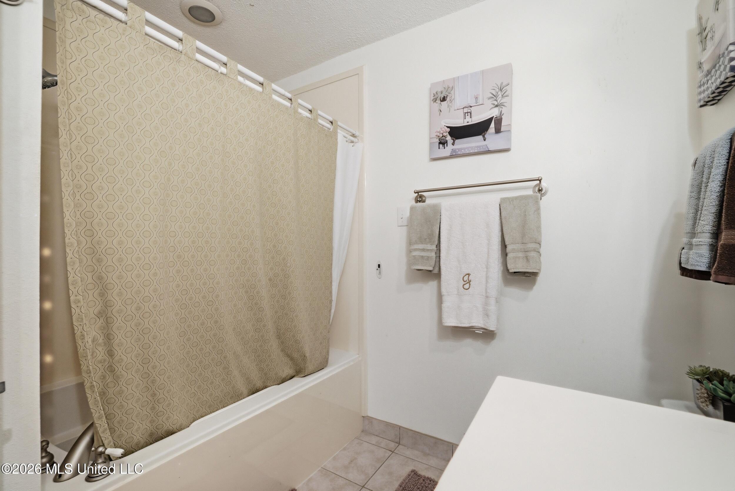 1237 Main Street Ocean Springs, MS 39564 - Photo 42 of 62 54_r6__8327