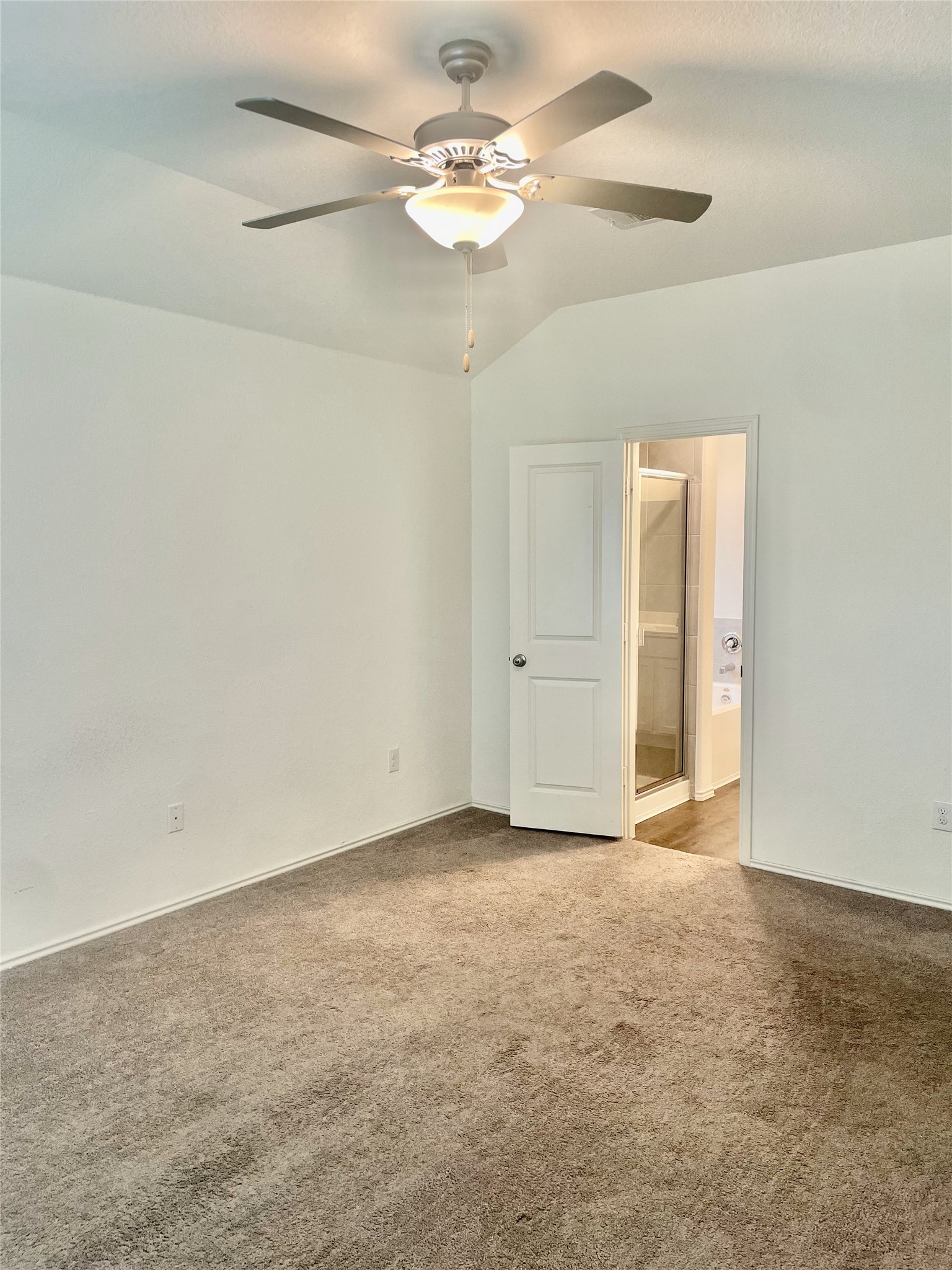 5716 Southerner Way Austin, TX 78747 - Photo 15 of 33