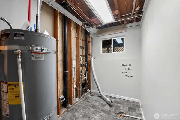 $390,000 | 38821 North Newport Highway, Elk, WA 99009