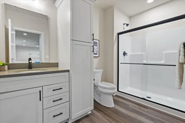 $529,900 | 7049 Stonewood Lane, Lannon, WI 53046