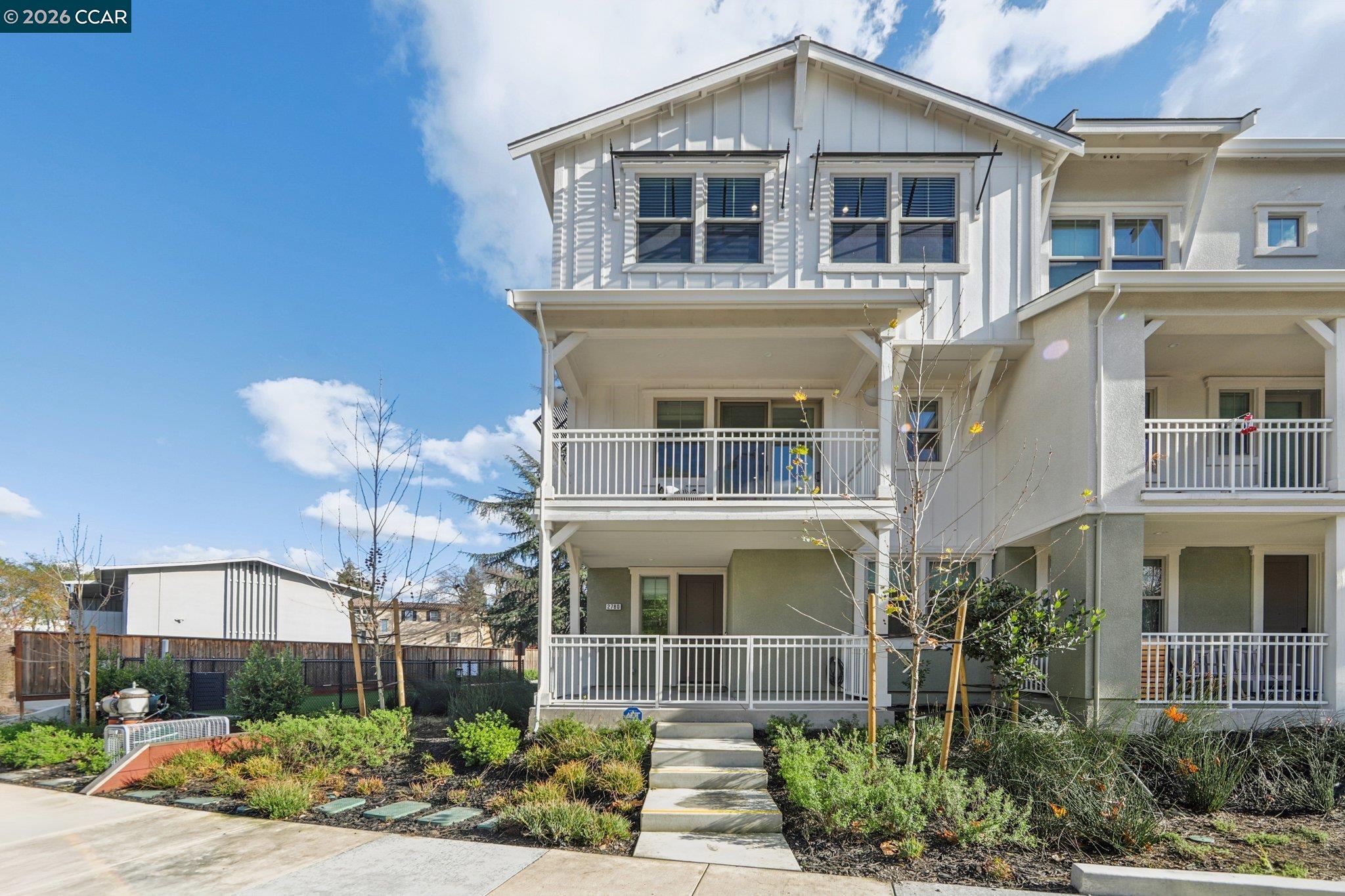 2780 Jones Road Walnut Creek, CA 94597 - Photo 3 of 59