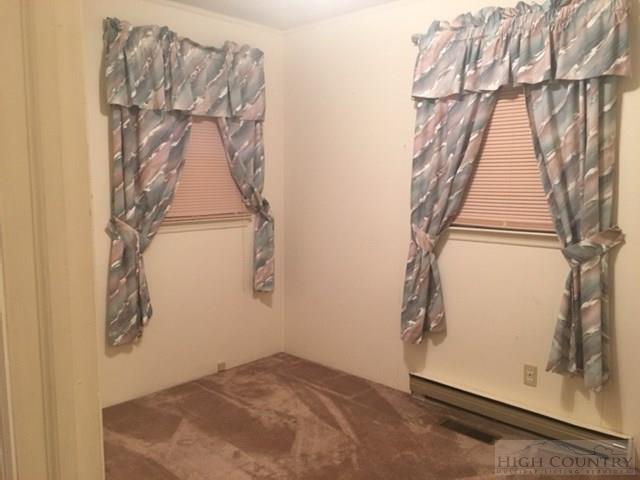 110 Grandridge Road Sparta, NC 28675 - Photo 3 of 15 Gallery Image 3