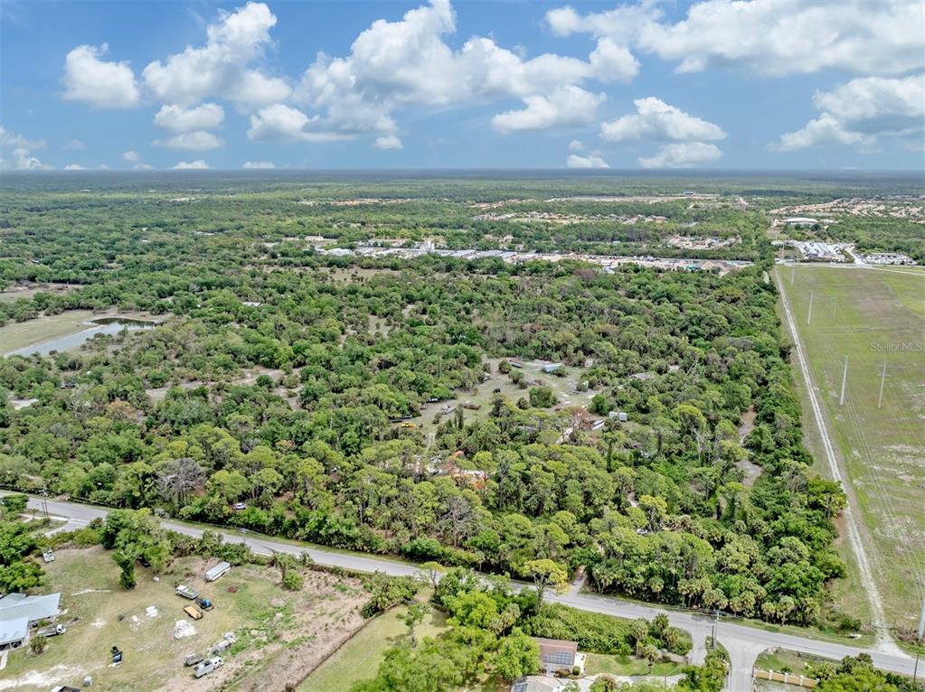 400 South Havana Road Venice, FL 34292 - Photo 2 of 59