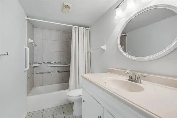 $250,000 | 3360 Ocean Shore Boulevard, Unit 103, Ormond Beach, FL 32176