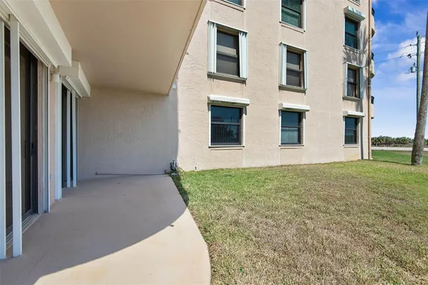 $250,000 | 3360 Ocean Shore Boulevard, Unit 103, Ormond Beach, FL 32176