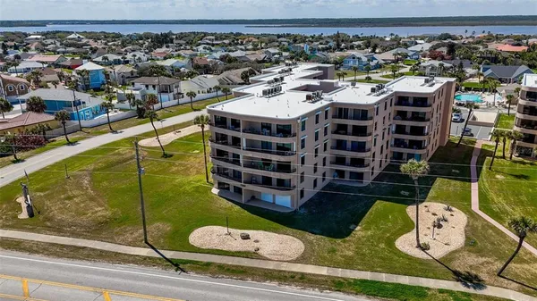 $250,000 | 3360 Ocean Shore Boulevard, Unit 103, Ormond Beach, FL 32176