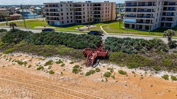 $250,000 | 3360 Ocean Shore Boulevard, Unit 103, Ormond Beach, FL 32176