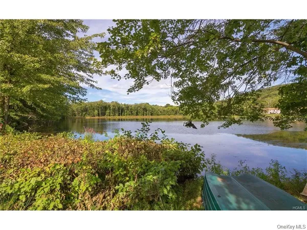 $339,900 | 607 Mountain Laurel Drive, Monroe, NY 10950