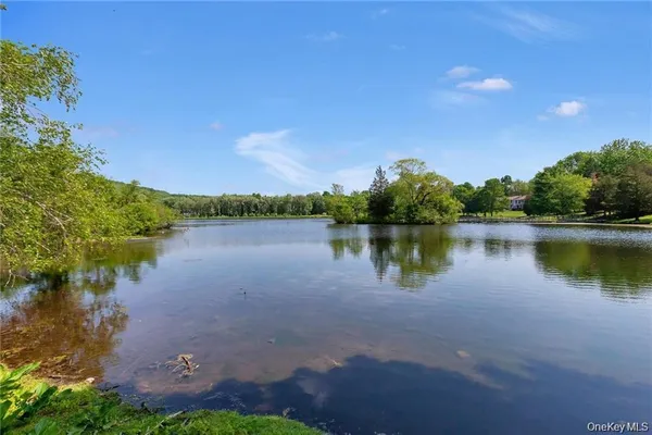 $339,900 | 607 Mountain Laurel Drive, Monroe, NY 10950